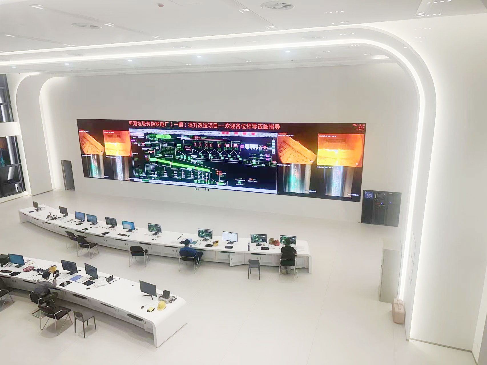 中控0206....jpg 中控0206....jpg